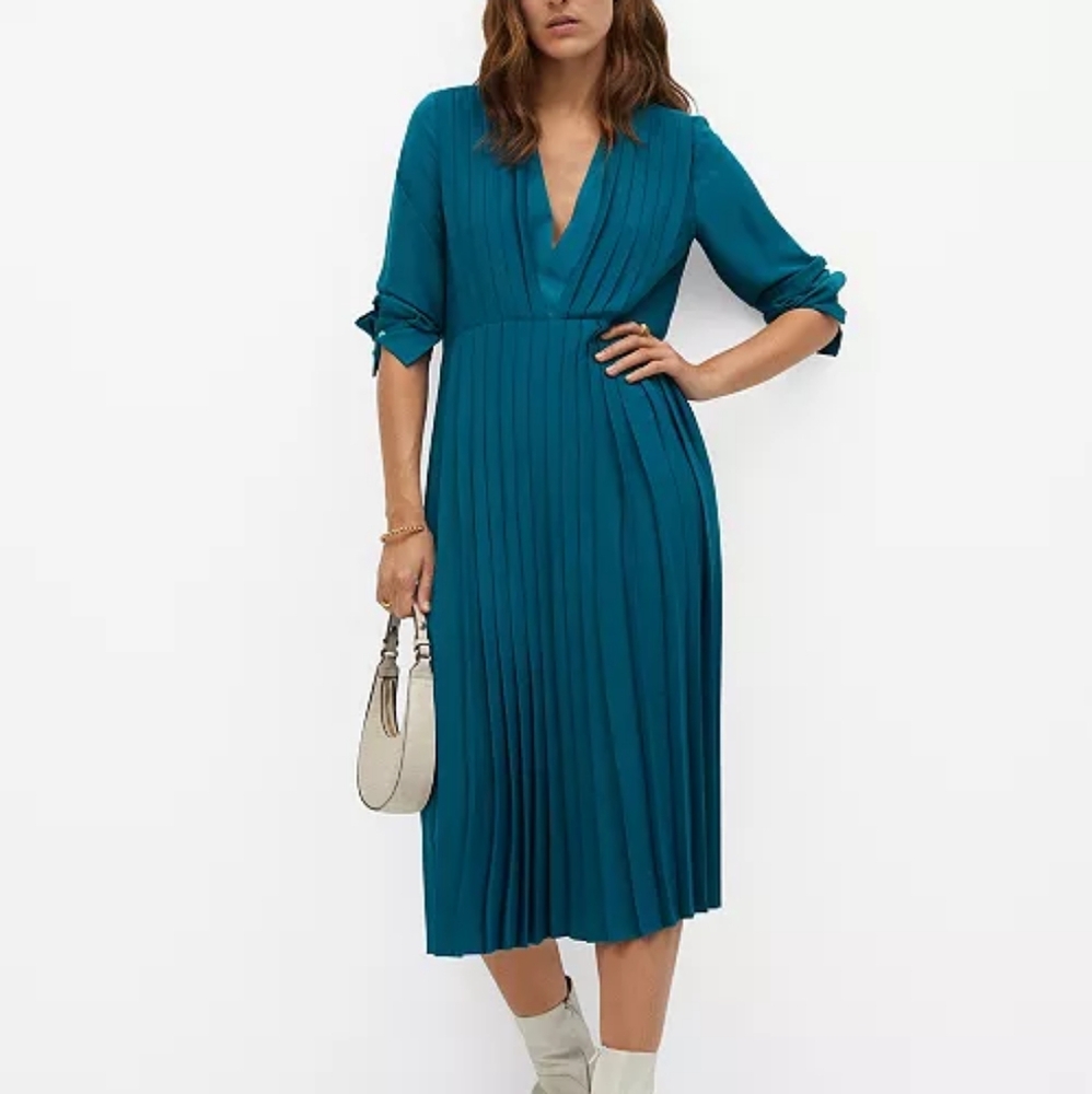 NWT Mango teal pleated v-neck mini dress M